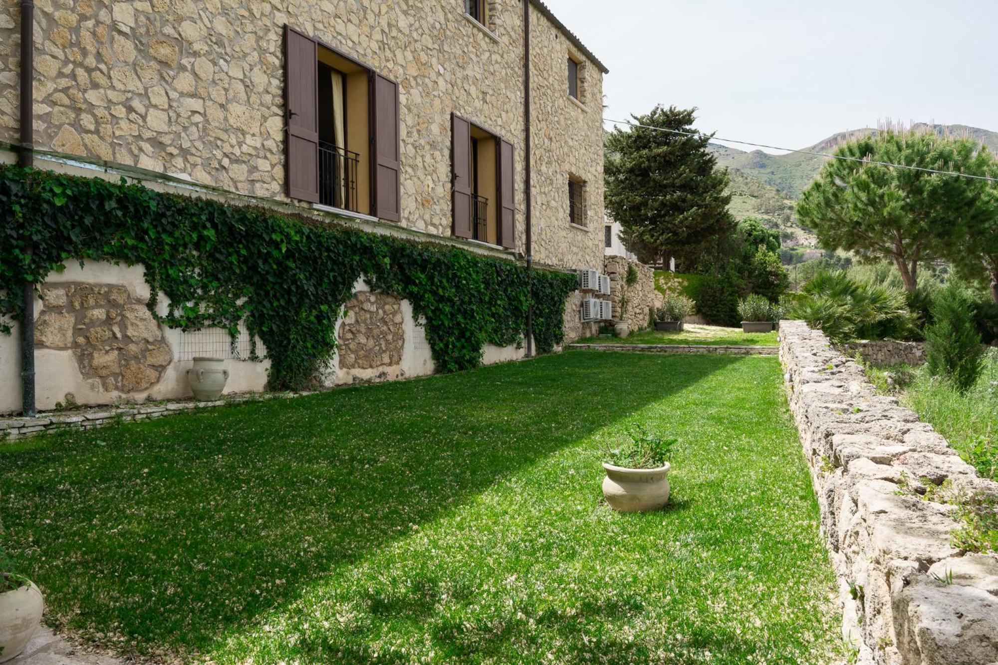 Villa Casale Ginisara Castellammare del Golfo Exterior foto